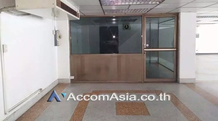  Office space For Rent in Ratchadapisek, Bangkok  (AA18448)